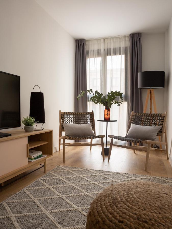 One Bedroom 1202 *