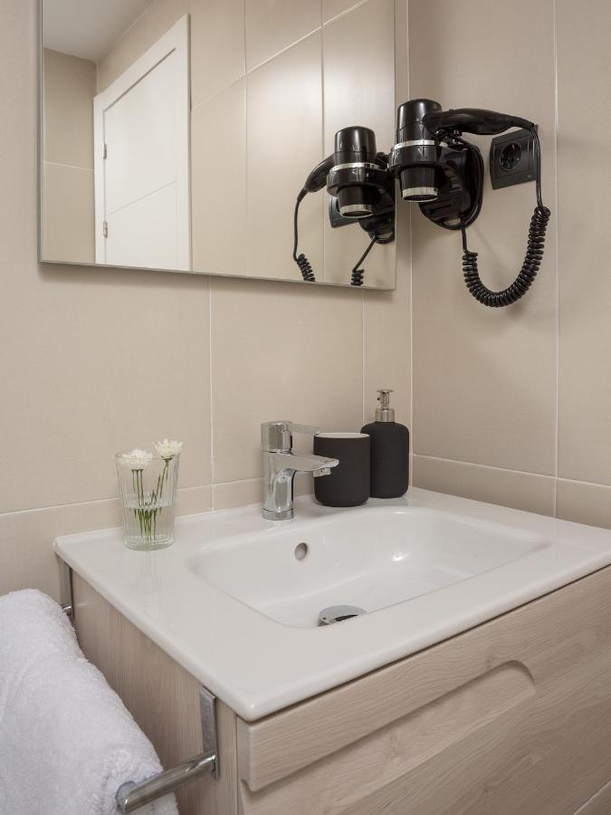 One Bedroom 1202 Apartamento